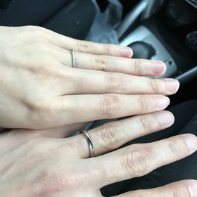 【銀座ダイヤモンドシライシの口コミ】 シンプルスマートでさりげない美しさがある。輝きがあり、フォルムも主張…