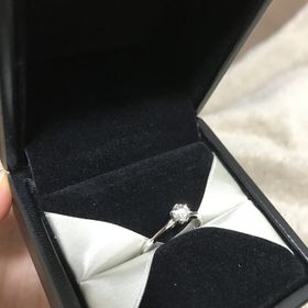 【エクセルコダイヤモンド(EXELCO DIAMOND)の口コミ】 シンプルだけどかわいいデザインのものを選んだ。普段使いもしたかったの…