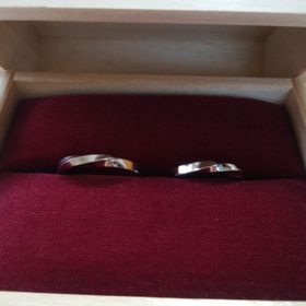 【ichi(イチ)の口コミ】 一からリングを作ることができる点が決め手となりました。素材やデザイン…