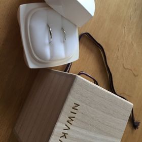 【俄(にわか)の口コミ】 あちこち見てかなり悩んだのですが、やはりデザインが豊富でたくさん選べ…