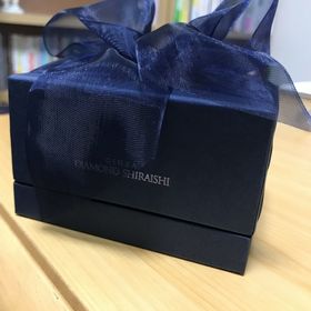【銀座ダイヤモンドシライシの口コミ】 非常に豊富なデザインの中から選ぶ事が出来、他では見た事の無い一部マッ…
