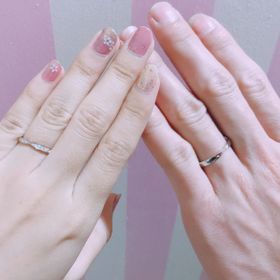 【Mariage ent(マリアージュエント)の口コミ】 お店に行く前から細くてハーフエタニティのものが欲しく、何点か付けてみ…