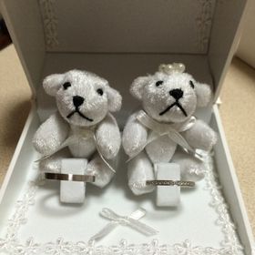 【PORTADA(ポルターダ)の口コミ】 婚約指輪との付けた感じも違和感なく、シンプルだけどキラキラ感がとって…