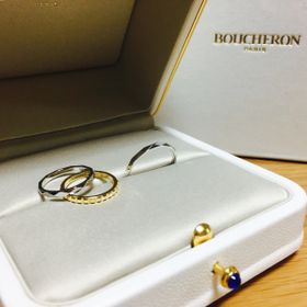【ブシュロン(BOUCHERON)の口コミ】 元々指輪を探していた訳ではなく、たまたま入った時計店でブシュロンの指…