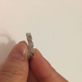 【ジュエリーシーン】の口コミ 全てオーダーで創り上げるのでデザインの希望を細かく聞いてくれてデザイン...