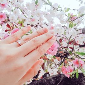 【エクセルコダイヤモンド(EXELCO DIAMOND)の口コミ】 ゼクシィで見てデザインが素敵で一目惚れ。他のブランドも見てから、実際…