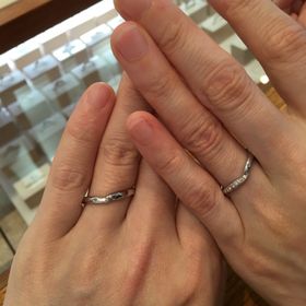 【アネリディギンザ(ANELLI DI GINZA)の口コミ】 重ね付けが可能な指輪を希望していたので、そこそこの商品があったが、特…