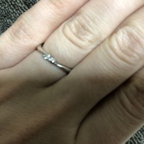 【A・D・A(エー・ディー・エー)の口コミ】 一目惚れで買いました。しかし、男性のものと好みが違い、ペアにはなりま…