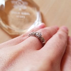 【JEWELRY  KAMATA(ジュエリーかまた)の口コミ】 やはり一番は価格でした。結婚指輪も一緒に購入したかったのですが、予算…