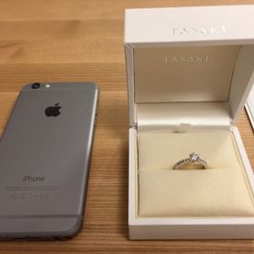 【TASAKI(タサキ)の口コミ】 この指輪はまさにイメージ通りでした。

6本爪がダイヤをしっかり持ってい…