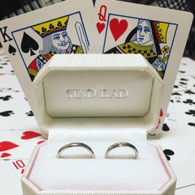 【SIND BAD(シンドバット)の口コミ】 婚約指輪もこちらのお店でお願いしたのですが、結婚指輪は永遠に付けるも…