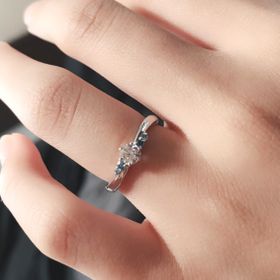 【J.C.BAR(ジェーシーバール)】の口コミ 宝石の組み合わせや、デザインを自由にできたり、刻印や誕生石が無料という...