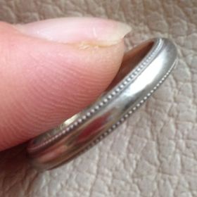 【ヴァンドーム青山(VENDOME AOYAMA)の口コミ】 結婚指輪は一生モノ。デザインは石などは入っていなく、シンプルだけれど…