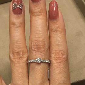 【BRIDGE(ブリッジ)の口コミ】 私の場合はダイアモンドを持っていてそれを使って作って欲しいとお願いし…