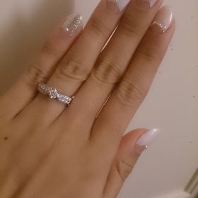 【ショーメ(CHAUMET)の口コミ】 普段使いしやすく、華やかなリングが欲しかったので決めました。パヴェタ…