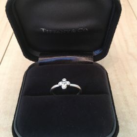 【ティファニー(Tiffany & Co.)の口コミ】 もともとプレゼントされるならティファニーの指輪がいいと当時の彼（現在…