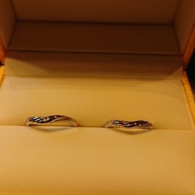 【ケイウノ ブライダル(K.UNO BRIDAL)の口コミ】 セミオリジナルの指輪が作れるとのことで見に行った時の店員さんの思いに…