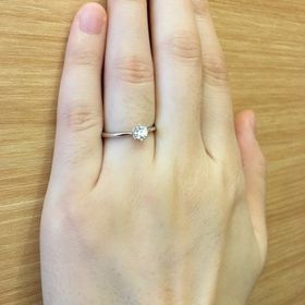 【JEWELRY  KAMATA(ジュエリーかまた)の口コミ】 お花のデザインに一目惚れでした！他の花嫁さんとあまり被りたくなかった…