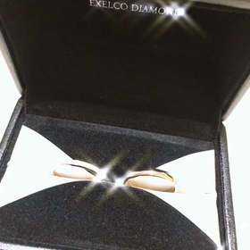 【エクセルコダイヤモンド(EXELCO DIAMOND)の口コミ】 プラチナ、ゴールド、ピンクゴールドの中から選ぶならピンクゴールドを探…