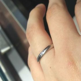 【PILOT BRIDAL(パイロットブライダル)の口コミ】 指に当たる面の方は多少丸みを帯びているのでソフトな感触であり、他のブ…