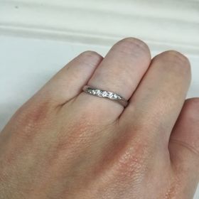 【アネリディギンザ(ANELLI DI GINZA)の口コミ】 銀座のセレクトショップを見たくていくつかまわったうちの一軒です。路面…