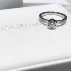 【HASUNA(ハスナ)】の口コミ 婚約の時にエンゲージリングを作らなかったのですが、やっぱり欲しいな…と...