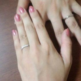 【エクセルコダイヤモンド(EXELCO DIAMOND)の口コミ】 ミル打ちのデザインが好きだったので、結婚指輪でもそういったデザインの…