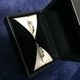 【エクセルコダイヤモンド(EXELCO DIAMOND)の口コミ】 元々、結婚指輪は絶対ティファニーやカルティエなどの有名ブランドで！と…