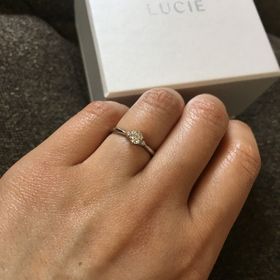 【LUCIE(ルシエ)の口コミ】 ネットで指輪を探している時からいいなと思っていましたが、実際に店頭で…