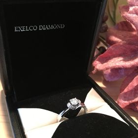 【エクセルコダイヤモンド(EXELCO DIAMOND)の口コミ】 リアンフィ二のリボンのデザインには永遠の絆という意味が込められている…