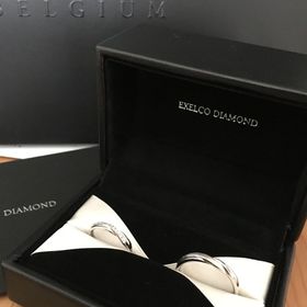 【エクセルコダイヤモンド(EXELCO DIAMOND)の口コミ】 婚約指輪と重ね付けの出来る結婚指輪を探していました。エクセルコダイヤ…
