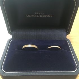 【銀座ダイヤモンドシライシの口コミ】 全体的なデザイン、主に節ばった手に似合う点と私と妻の体格差も考慮して…