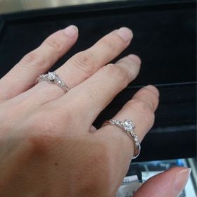 【Something Blue(サムシングブルー)の口コミ】 百貨店でサムシングブルーのカタログを貰って見ていたところ、この気品あ…