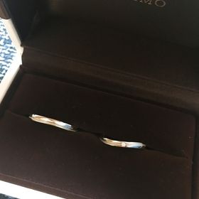 【アイプリモ(I-PRIMO)の口コミ】 もともとキラキラしている指輪が好みで探していたのですが
自分がつけてい…
