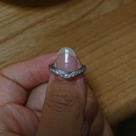 【ROCCA(ロッカ)の口コミ】 デザインが好みだったことと、値段が予算内だったこと、それから接客して…