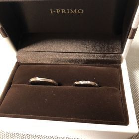 【アイプリモ(I-PRIMO)の口コミ】 男性の方はすごくシンプルで、いつでもつけていける。指輪自体も薄くてつ…