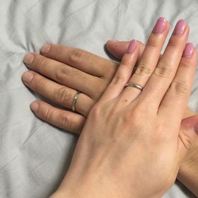 【銀座ダイヤモンドシライシの口コミ】 当初、シンプルで派手でもなく、無難なものを希望しておりました。
しかし…