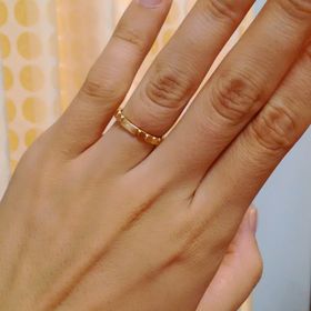 【ヴァンドーム青山(VENDOME AOYAMA)の口コミ】 結婚指輪はゴールドがいいと決めていました。
この指輪は初めカタログでみ…