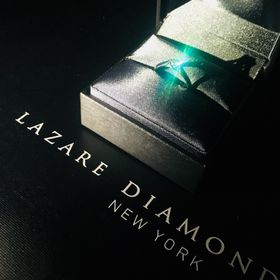 【ラザール ダイヤモンド(LAZARE DIAMOND)の口コミ】 男らしいデザインにビビッときました！直感です。パートナーと相談して、…