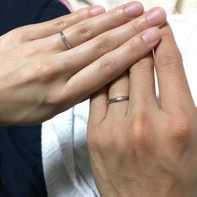 【LEGAN(レガン)の口コミ】 男女2人とも指全体にしっくりきて
思ったよりカーブが気にならず
自然で素…