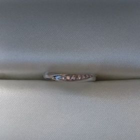 【LEGAN(レガン)の口コミ】 店員さんがとても感じの良い方で、おすすめの指輪だと教えてくれました。…