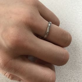 【アイプリモ(I-PRIMO)の口コミ】 ミル打ちが細かく、どんな形の指でも綺麗に見えるという説明を聞いて興味…