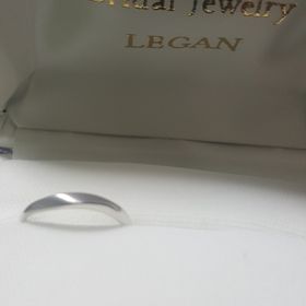 【LEGAN(レガン)の口コミ】 指輪の着け心地感が特に良かったです。またマット加工にすることでよりか…