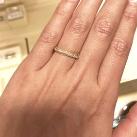 【ギンザタナカブライダル(GINZA TANAKA BRIDAL)の口コミ】 エタニティで、ミル打ちののデザインです。個人的にはミル打ちがもっと細…