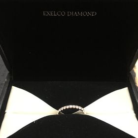 【エクセルコダイヤモンド(EXELCO DIAMOND)の口コミ】 ピンクゴールドのエタニティーリングが希望で探していました。ダイヤモン…