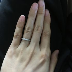 【ラザール ダイヤモンド(LAZARE DIAMOND)の口コミ】 ダイヤの入ったものを探していて、キャナルとベイベリーで悩みました。見…