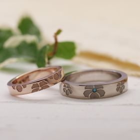 【サロン・ド・ルシェルの口コミ】 ありきたりな指輪は嫌で、こだわりたいと思っていました。指輪のカタログ…