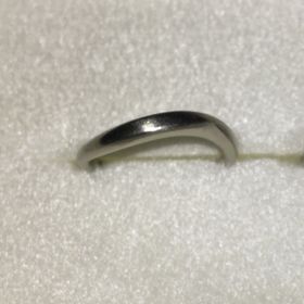 【LEGAN(レガン)の口コミ】 デザインはかなり迷いましたが、着け心地が1番しっくりきた指輪に決めまし…