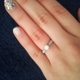 【JEWELRY  KAMATA(ジュエリーかまた)の口コミ】 自分では選んでないですが、何年経っても飽きずに使えそうだし、ダイヤモ…