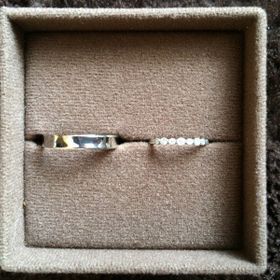 【PAVEO CHOCOLAT(パヴェオショコラ)の口コミ】 2つで迷っていて、普段カジュアルな服を着るならこっちの方がオススメと言…